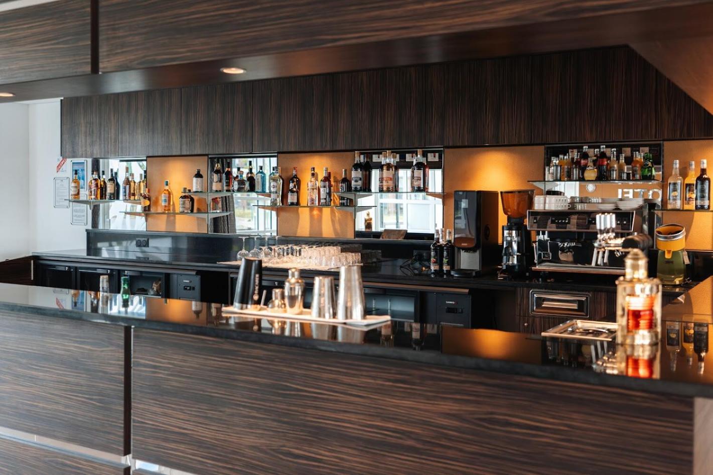 Westotel Taverny - Paris Val-D'Oise エクステリア 写真